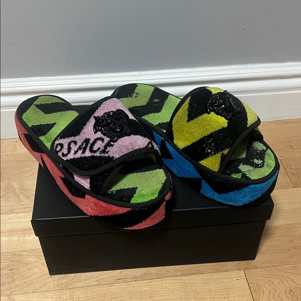 Versace Multicolor Patterned Slides - Picture 2 of 16